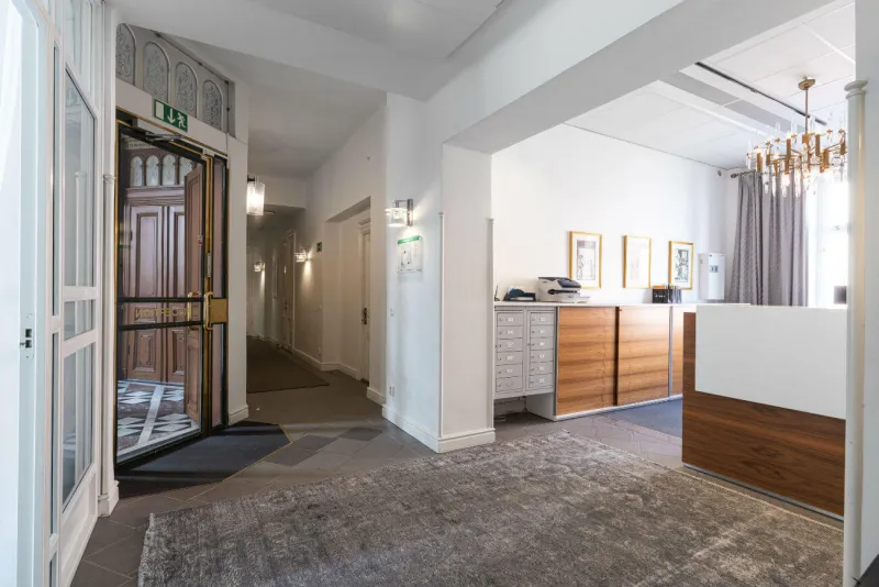 Kontorshotell Nybrogatan 34 entré